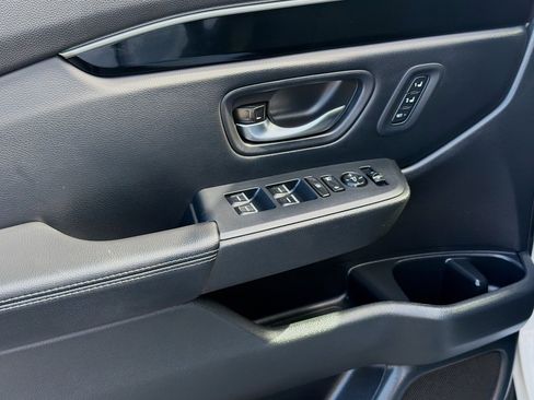 Used 2023 Honda Pilot Touring image 17