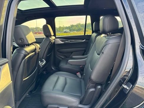 Used 2023 Cadillac XT6 Sport AWD/4WD image 7