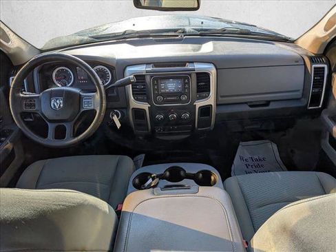 Used 2015 RAM 2500 SLT image 18