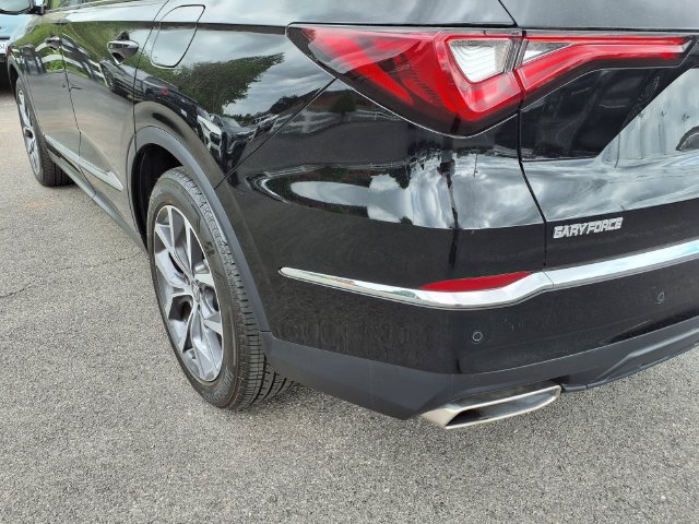 Used 2024 Acura MDX w/ Technology Package FWD image 21