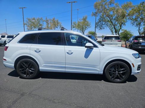 Used 2018 Audi Q7 3.0T Prestige w/ Prestige Package AWD/4WD image 4