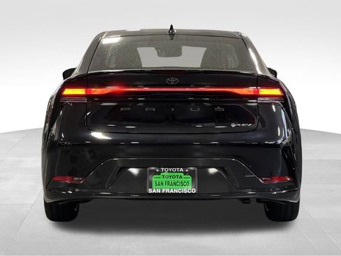 New 2026 Toyota Prius Plug-In Hybrid image 4