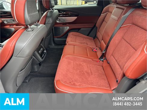 Used 2024 Lincoln Nautilus Black Label AWD/4WD image 24