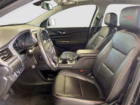 Used 2022 GMC Acadia AT4 w/ Technology Package image 21