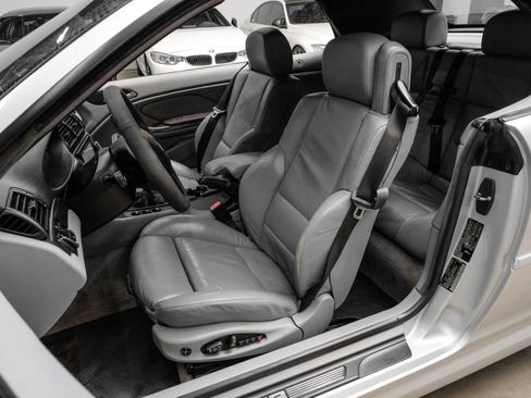 Used 2004 BMW M3 Convertible RWD image 35