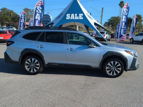 Used 2024 Subaru Outback Limited XT image 3