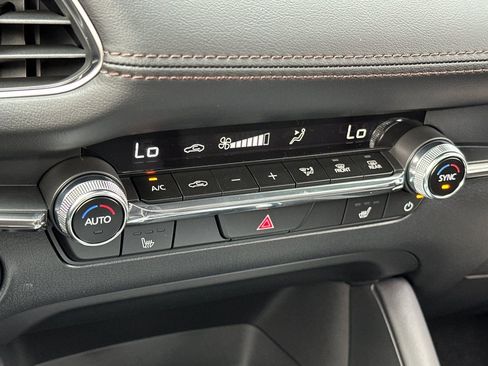 New 2026 MAZDA MAZDA3 2.5 S Hatchback w/ Premium Pkg image 23