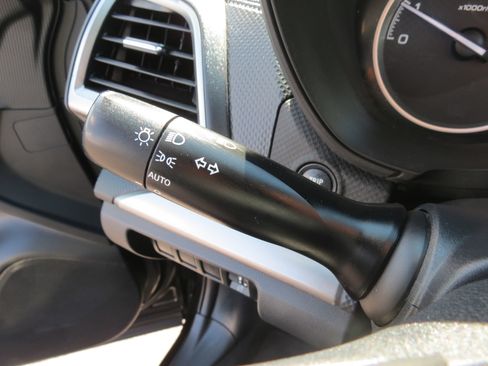 Used 2020 Subaru Forester Premium image 14