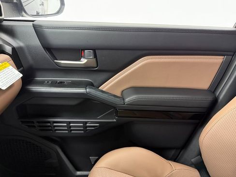 New 2026 Toyota 4Runner Limited image 25