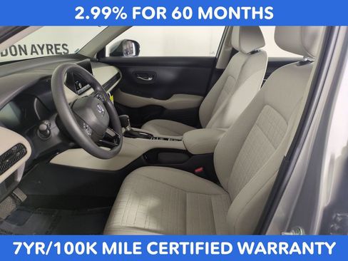 Certified 2024 Honda HR-V LX image 9