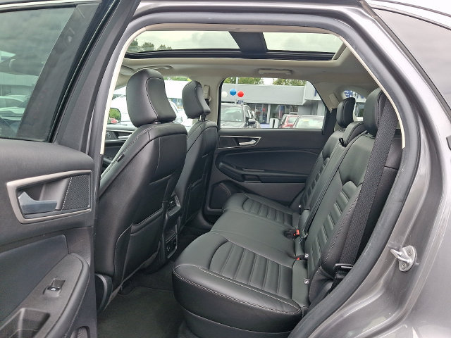 Used 2021 Ford Edge SEL w/ Convenience Package AWD/4WD image 39