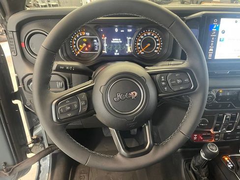 New 2026 Jeep Gladiator Rubicon AWD/4WD image 12