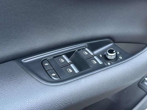 Used 2021 Audi Q7 3.0T Premium Plus w/ Premium Plus Package AWD/4WD image 16