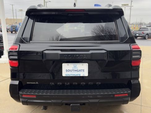 Used 2025 Toyota 4Runner SR5 image 4