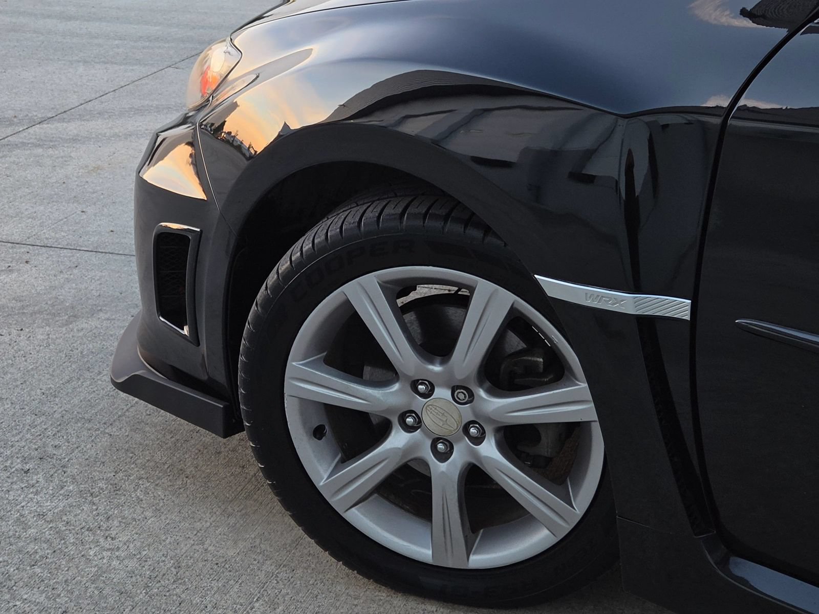 Used 2011 Subaru Impreza WRX Premium AWD/4WD image 39