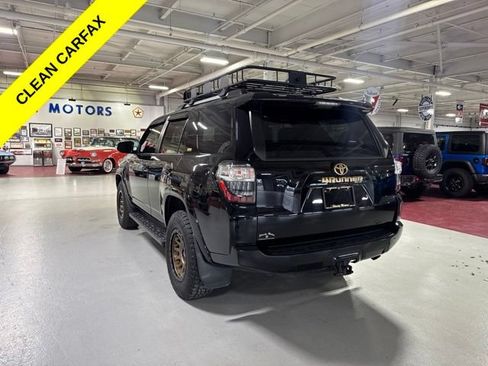Used 2020 Toyota 4Runner SR5 Premium w/ Moonroof Package AWD/4WD image 3