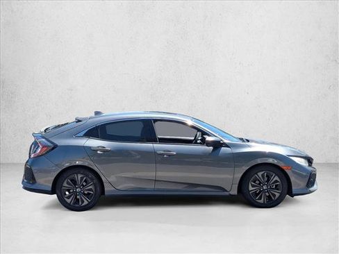 Used 2019 Honda Civic EX image 4