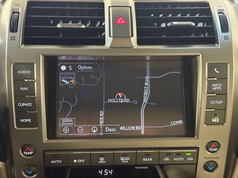 Used 2020 Lexus GX 460 Premium w/ Premium Package image 30