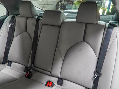 Used 2024 Toyota Camry XLE FWD image 41