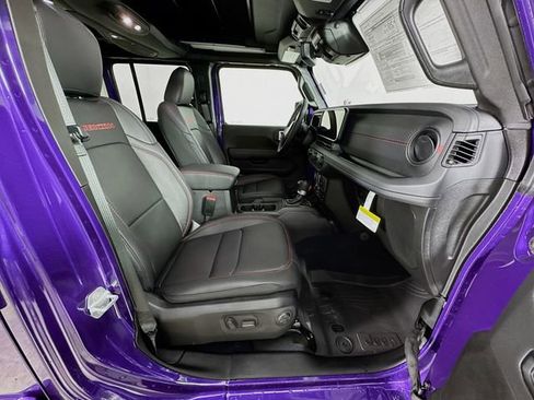 New 2026 Jeep Wrangler Unlimited Rubicon image 32