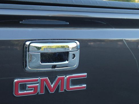 Used 2016 GMC Sierra 1500 SLE w/ SLE Value Package AWD/4WD image 41
