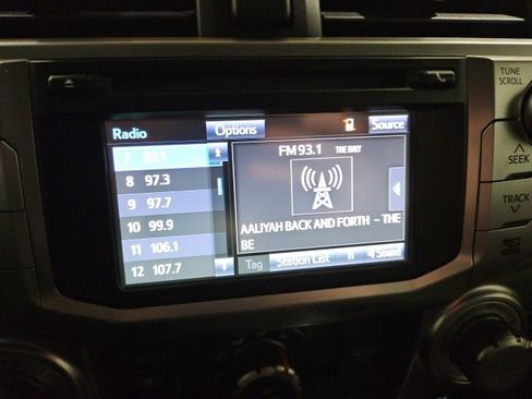 Used 2019 Toyota 4Runner SR5 image 18