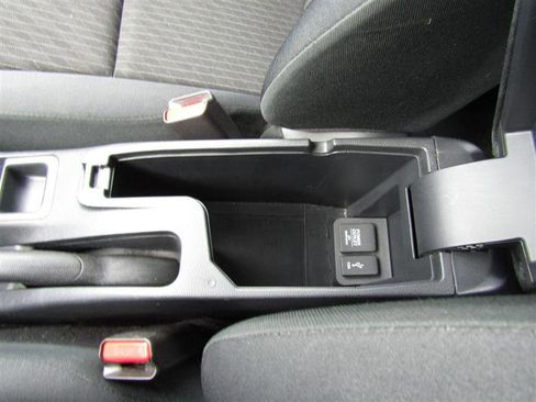 Used 2020 Honda Fit EX image 23