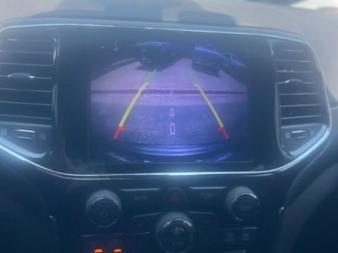 Used 2020 Jeep Grand Cherokee Altitude RWD image 8