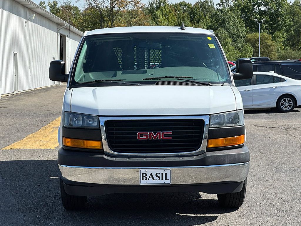 Used 2019 GMC Savana 2500 w/ Driver Convenience Package RWD image 9