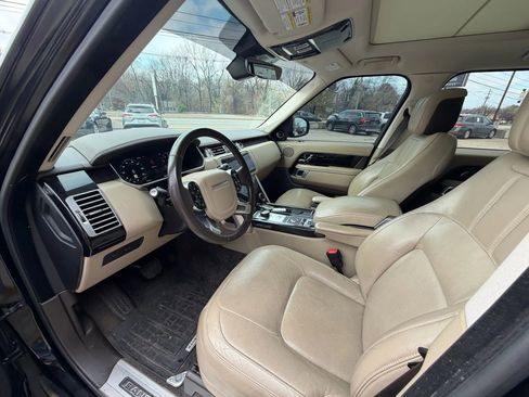 Used 2019 Land Rover Range Rover HSE image 23
