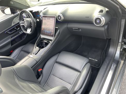 Certified 2022 Mercedes-Benz SL 55 AMG 4MATIC image 50