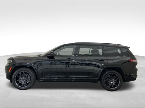 Used 2025 Jeep Grand Cherokee L Summit AWD/4WD image 2