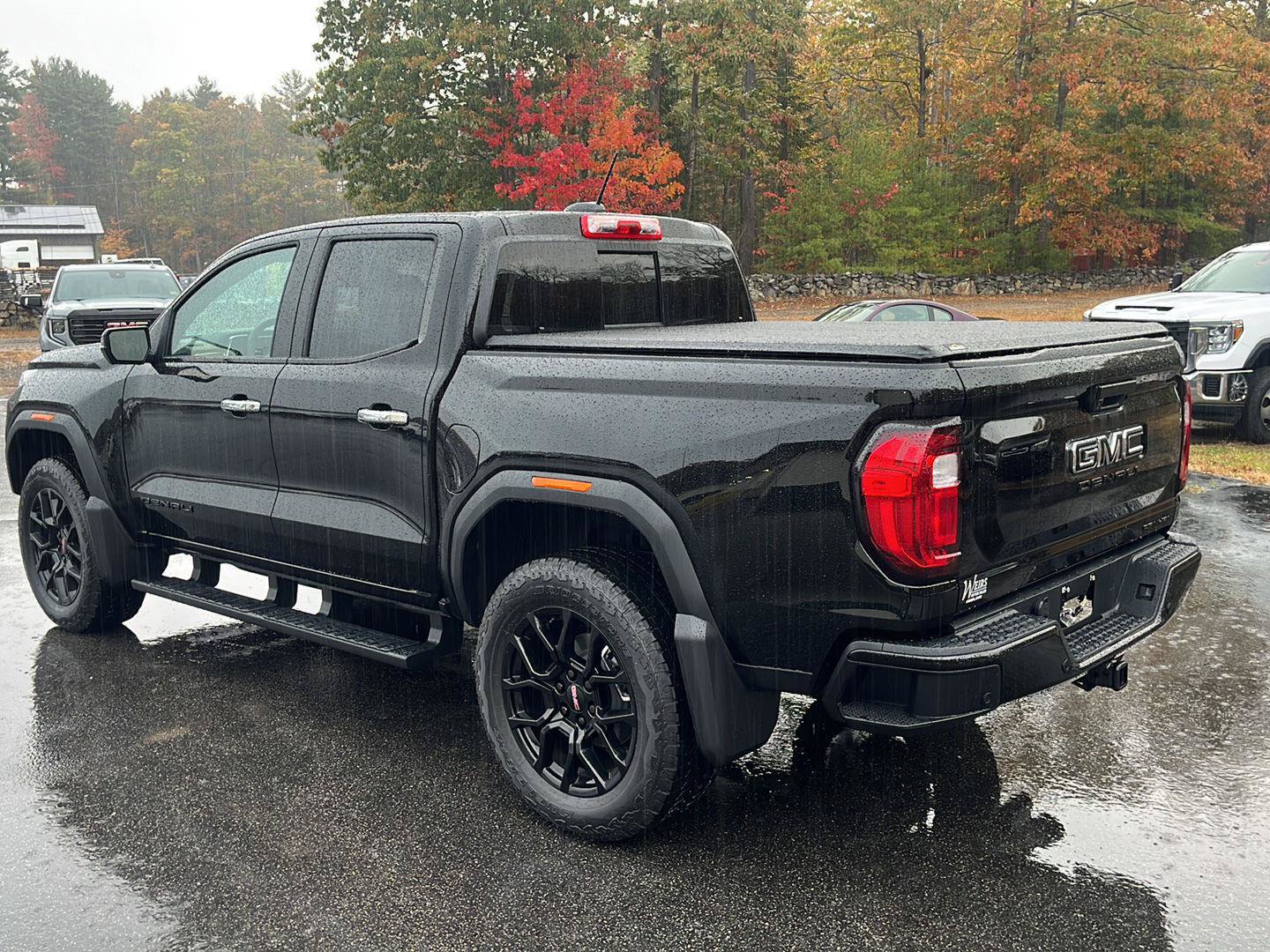 Used 2026 GMC Canyon Denali w/ LPO, Denali Black Edition AWD/4WD image 3
