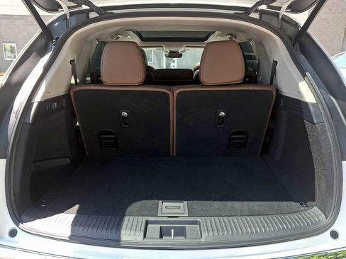 Used 2024 Acura MDX SH-AWD w/ Technology Package image 28