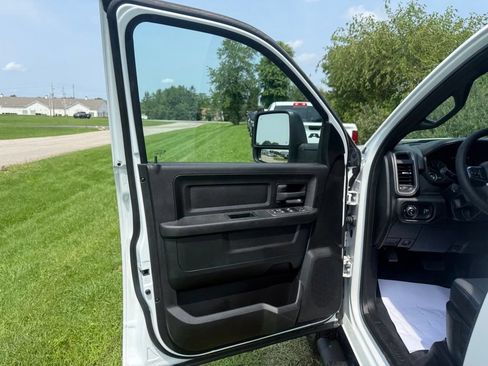 Used 2025 RAM 2500 Tradesman w/ Safety Group AWD/4WD image 13