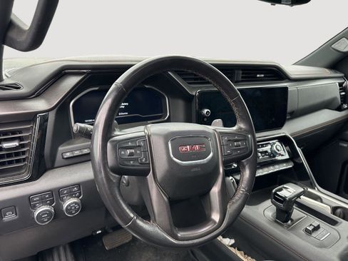 Used 2022 GMC Sierra 1500 AT4 w/ AT4 Premium Package image 11