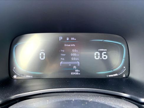 Used 2024 Kia Soul LX w/ Option Group 015 FWD image 25