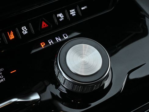 Used 2024 Jeep Wagoneer Series II AWD/4WD image 27