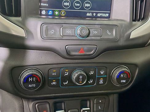 Used 2020 GMC Terrain SLE w/ Driver Convenience Package image 17