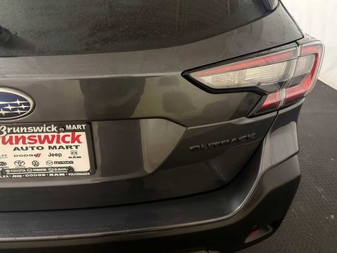 Certified 2023 Subaru Outback Onyx Edition image 18