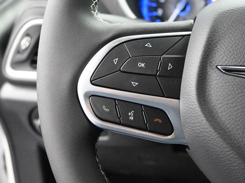 New 2026 Chrysler Pacifica Select image 32