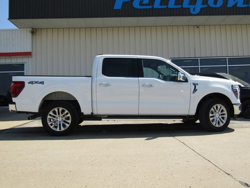 Used 2026 Ford F150 Lariat w/ Equipment Group 502A High AWD/4WD image 2