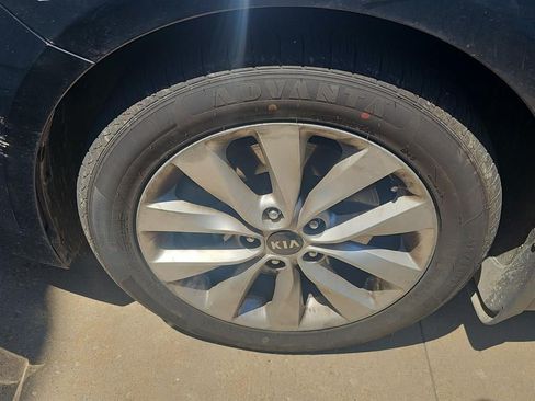 Used 2018 Kia Optima EX w/ Technology Package FWD image 11