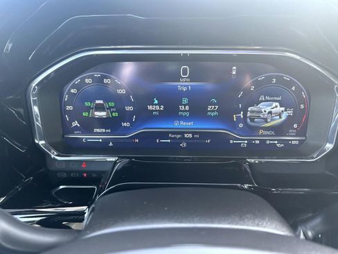 Certified 2025 Chevrolet Silverado 2500 LT w/ All Star Edition image 14