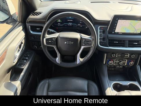 Used 2022 Chevrolet Tahoe Z71 w/ Luxury Package AWD/4WD image 13