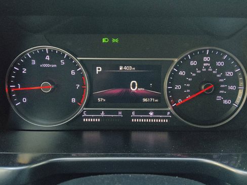 Used 2023 Kia Sorento S FWD image 23
