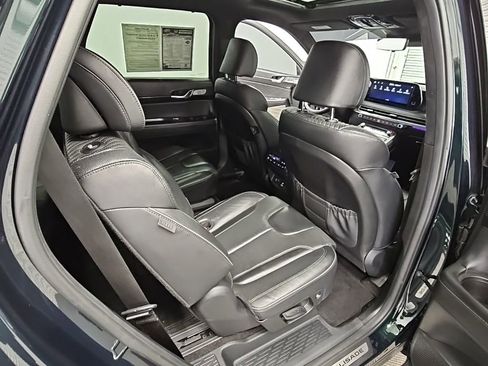 Used 2024 Hyundai Palisade Calligraphy image 44