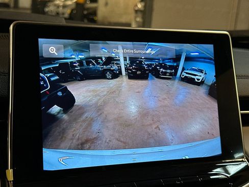 New 2026 Jeep Compass Limited image 18