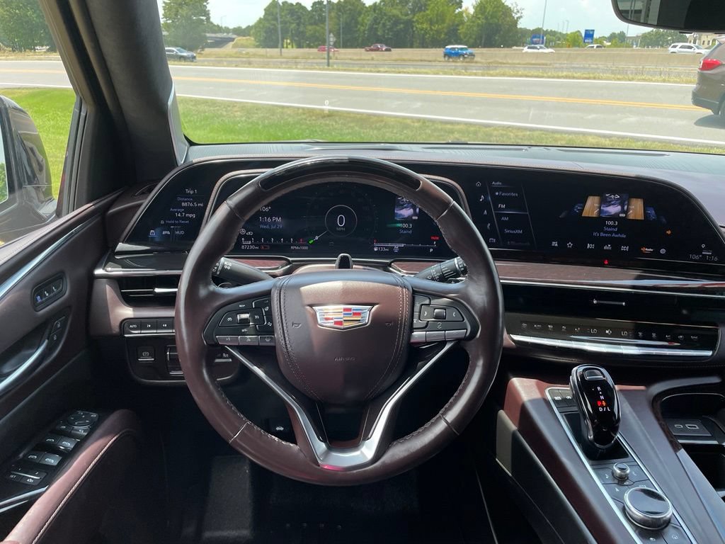 Used 2022 Cadillac Escalade ESV Sport Platinum AWD/4WD image 13