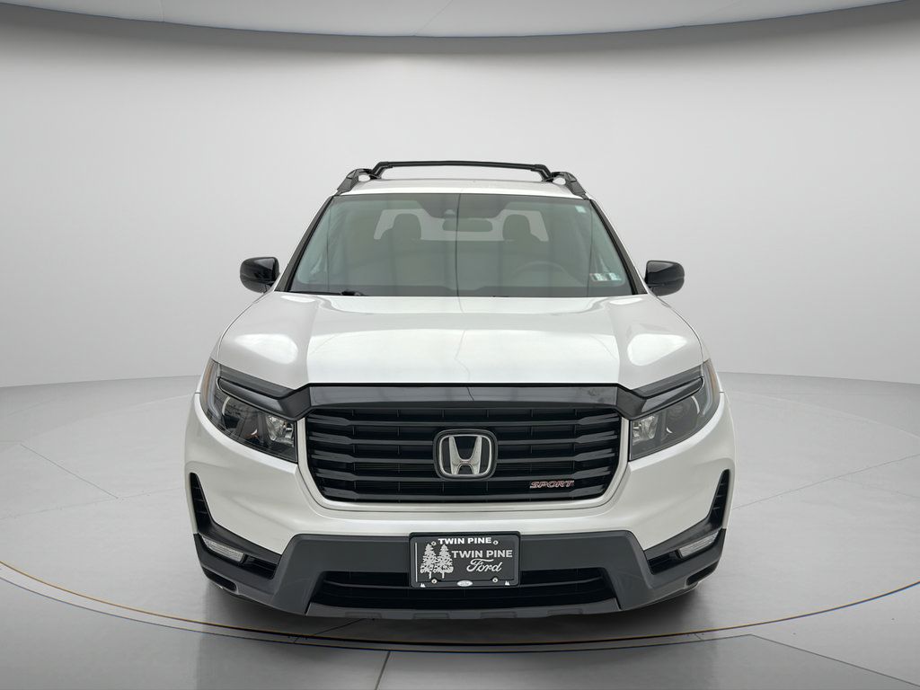 Used 2023 Honda Ridgeline Sport image 2
